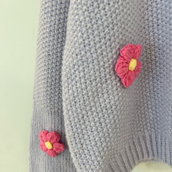 NWT Main Strip Lavender Floral Knit Sweater - Picture 7 of 7